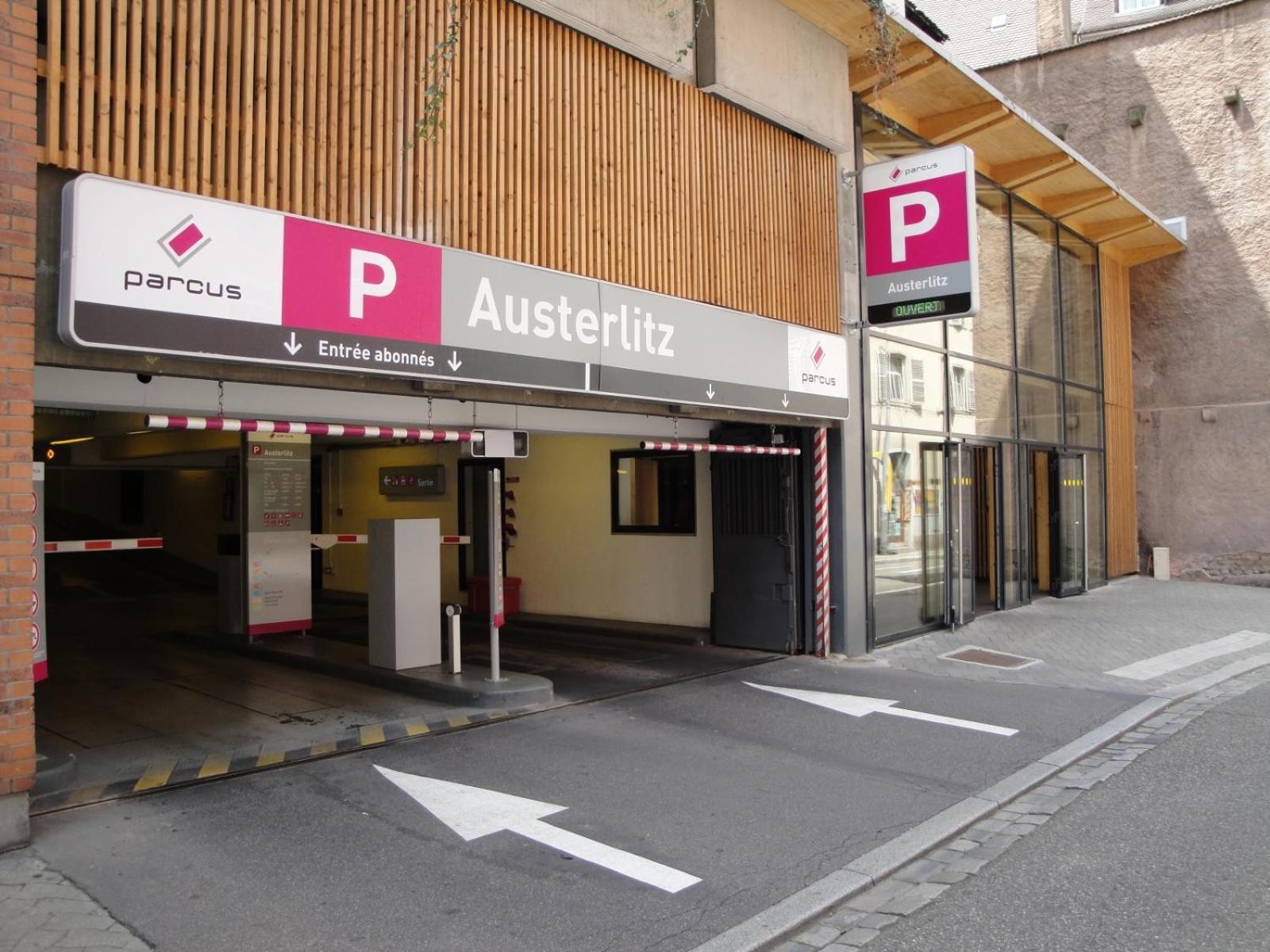 Apartamento La Petite Cour - Atypique, Calme Et Cozy *